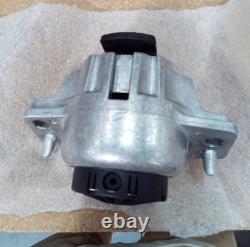 Engine Mount For LR117098 LR117099 Range Rover Velar L & R 2.0L Turbo 2017-2023