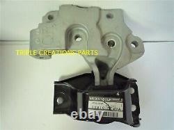 Genuine Nissan OEM 11210-ET80A INSULATOR-ENGINE MOUNTING RH 11210ET80A