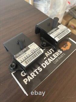 Genuine Nissan OEM Datsun 240Z 260Z 280Z Engine Rubber Mount Set 2PC