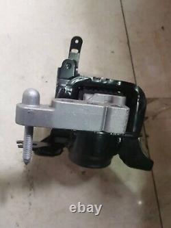 Genuine Toyota Engine Mount Insulator 12305-F0090 Right Side OEM Part