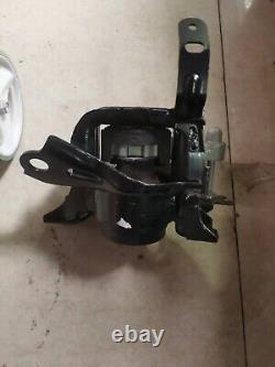 Genuine Toyota Engine Mount Insulator 12305-F0090 Right Side OEM Part