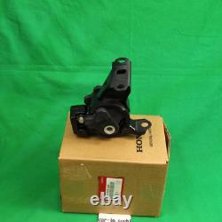 Honda Genuine 2003-2011 Element Automatic Transmission Mount 50815-SCV-A84