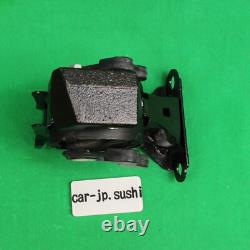 Honda Genuine 2003-2011 Element Automatic Transmission Mount 50815-SCV-A84