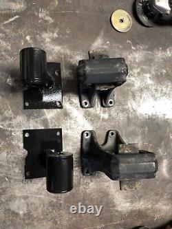 Poly Engine Motor Mounts for 06-07 Dodge RAM 1500 4.7 55366604AC 55366449AB